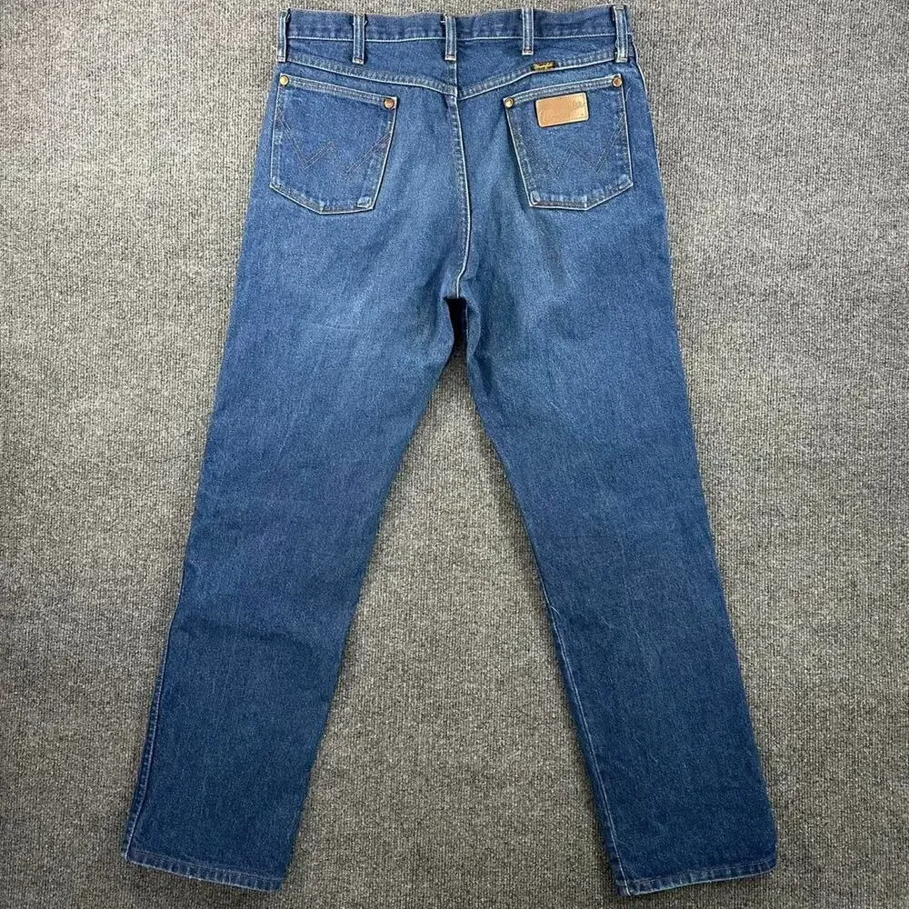 Vtg Wrangler Men’s 13MWZ Cowboy Cut Jeans Rigid 100% Cotton USA Made Denim 35x32